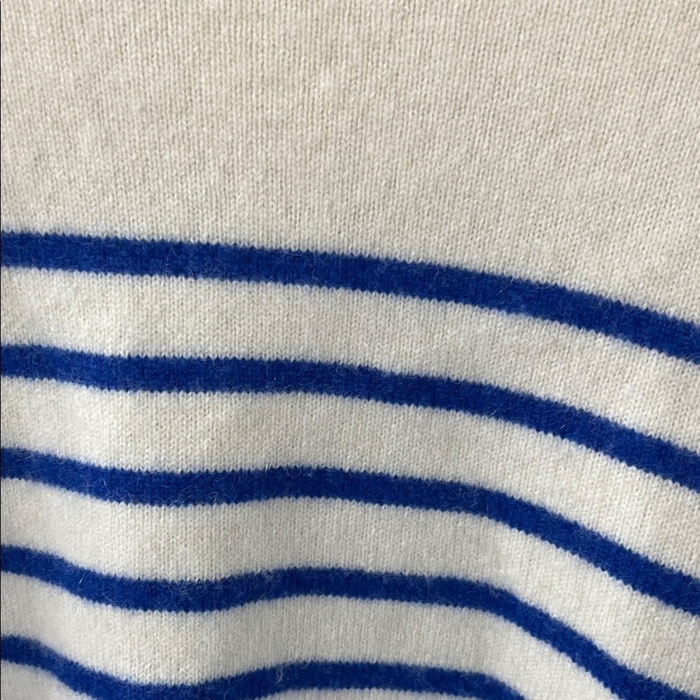 Polo by Ralph Lauren Women's Striped Cream and Blue Sweater - Picture 3 of 4